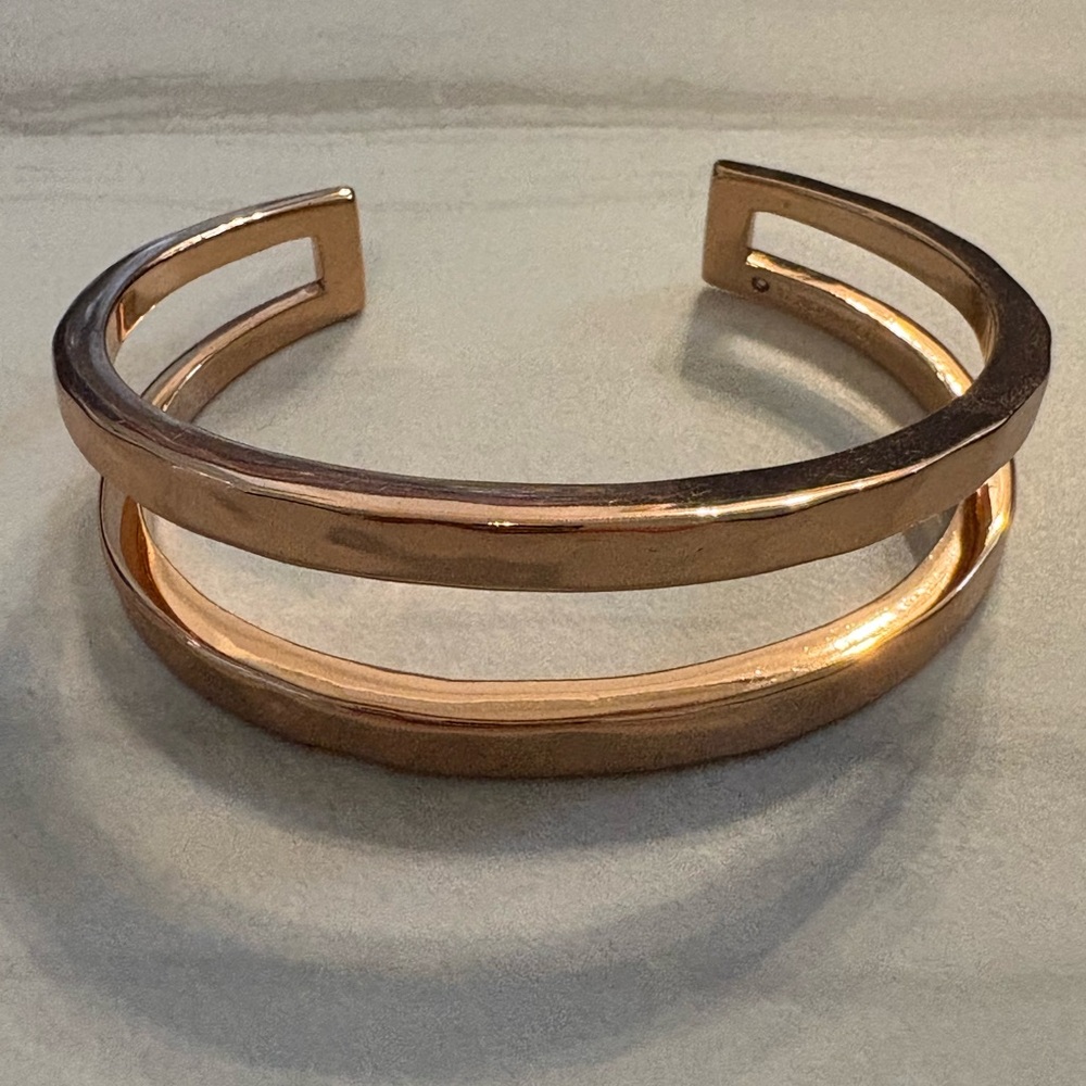 Kendra Scott Zorte Cuff Bracelet in Rosegold